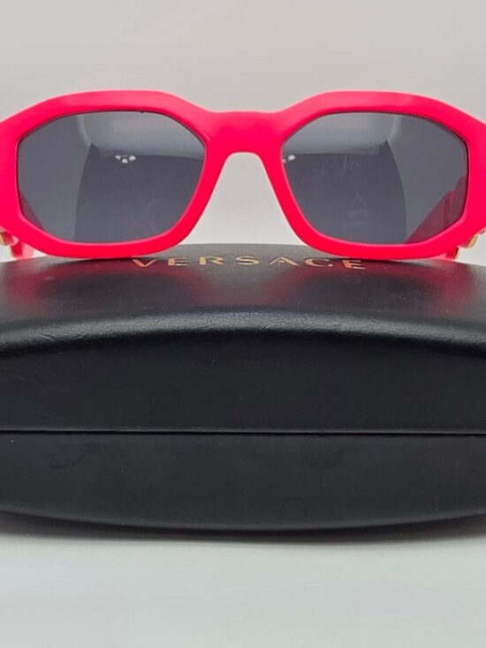 Versace Mod. 4361 5318/87 Neon Hot Pink Gold Medusa Frame Grey Lens Sunglasses main image 9